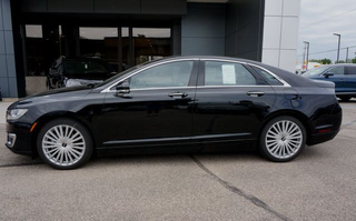 Illustration for article titled ATTN EVERYONE!!! The 400HP Lincoln MKZ Starts at only $46,781 ($35,730 USD) in Canada!